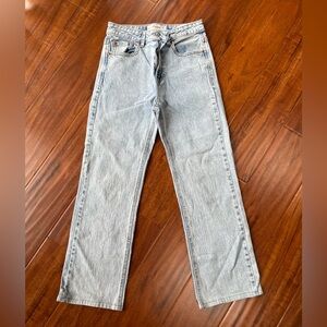 Stradivarius Cropped Light Wash Straight Denim Jeans